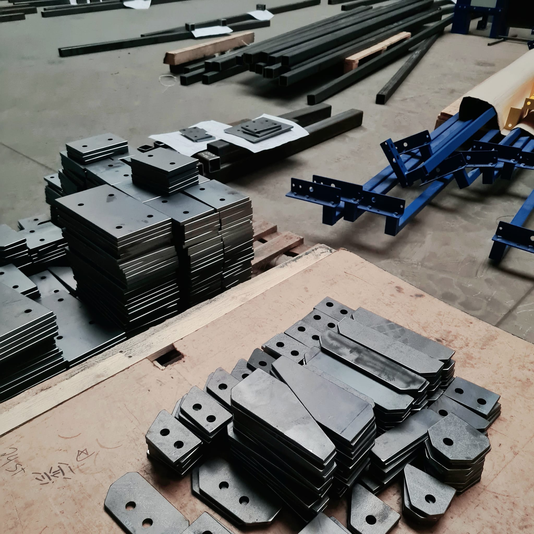 pomosty magazynowe producent ZMS